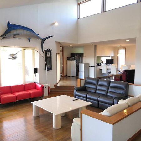 Villa Yukar With Hot Spring 高級感あふれる温泉付別荘 ヴィラユカラ　　 白老町 エクステリア 写真